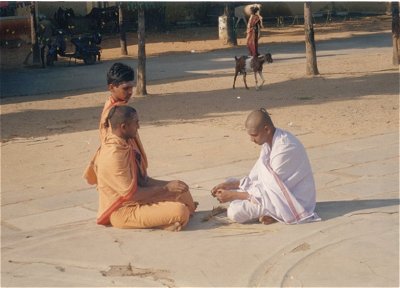 Brahmin Understudies (Vatus)
