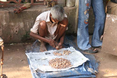 Supari Vendor, Honavar Bazar