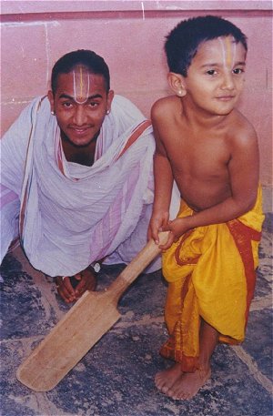 Iyengari Brahmins Playing Cricket