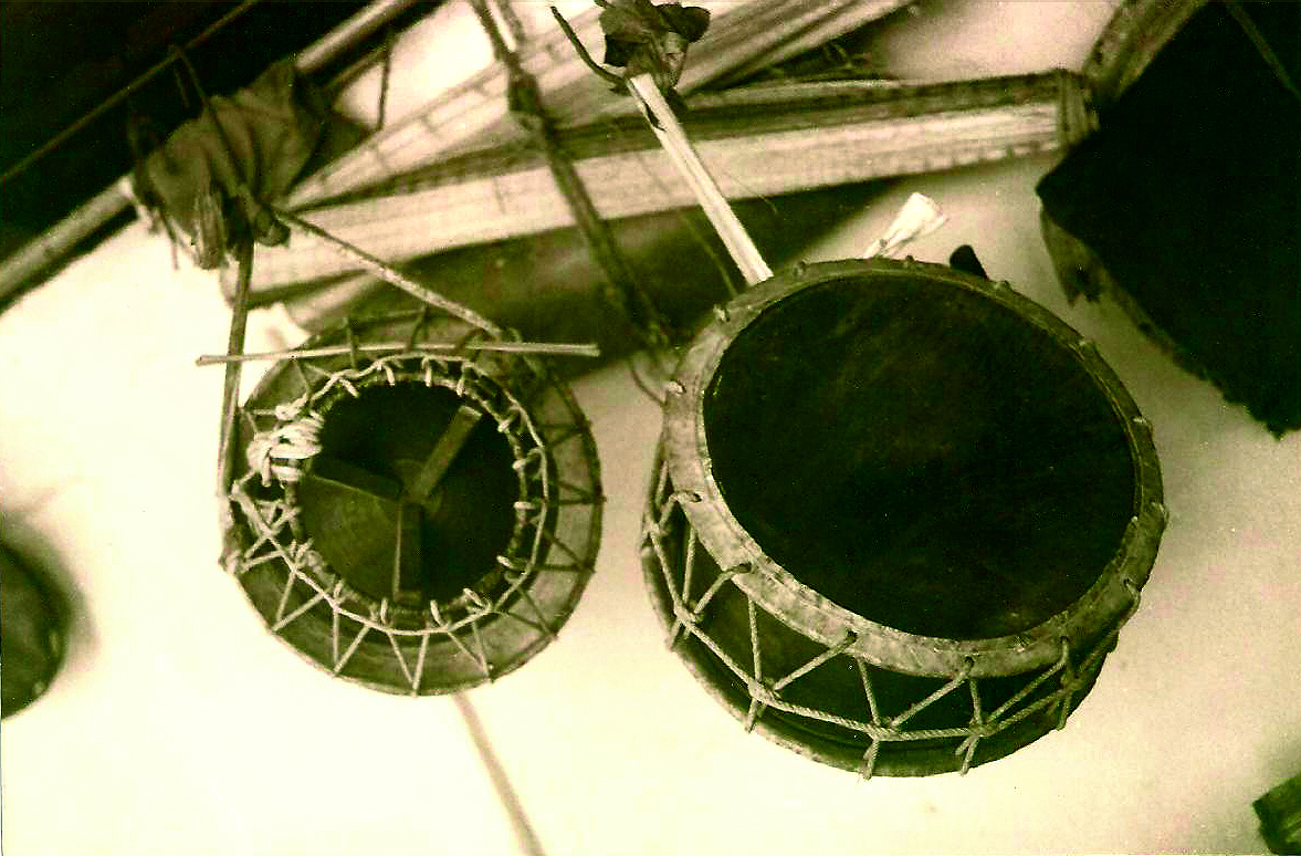 Kamat.com-leather-instrument